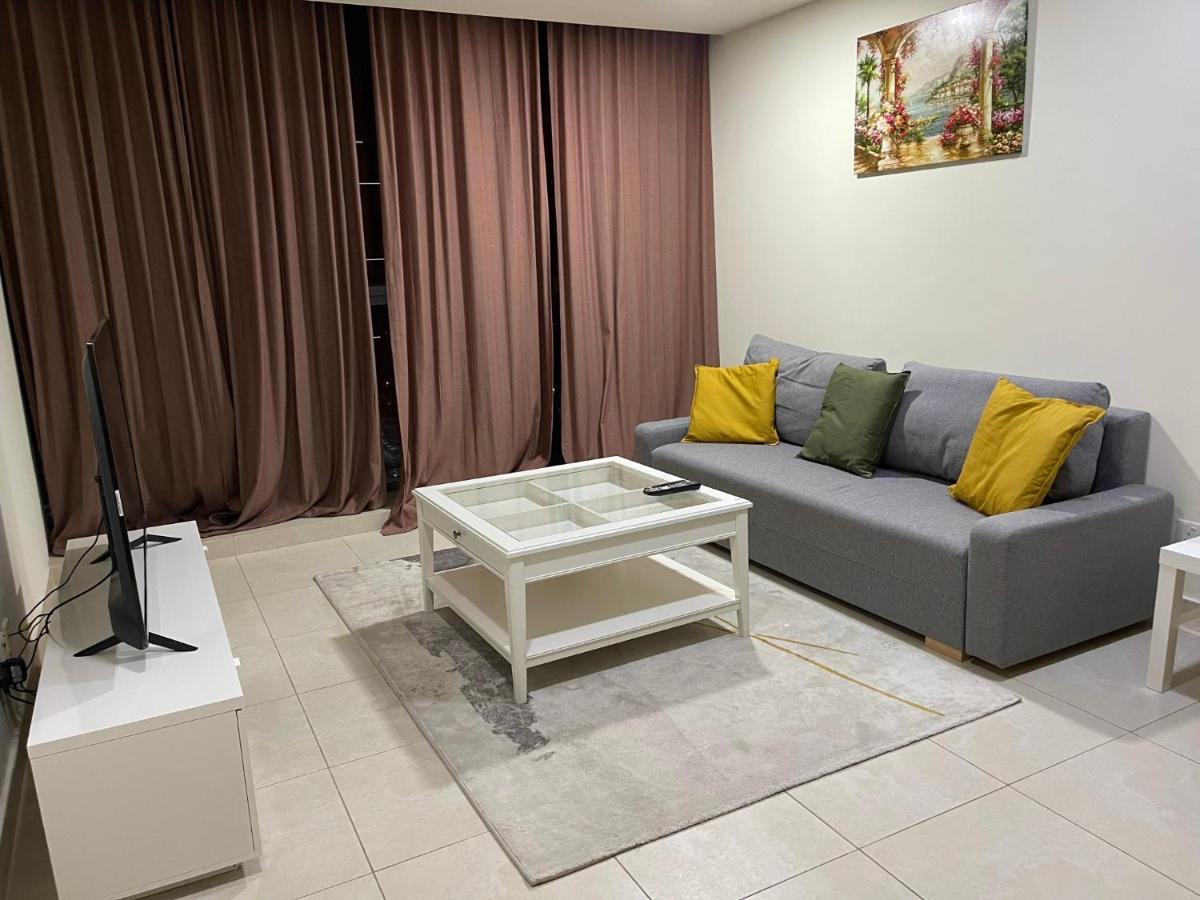 Metro Premium Location Spacious 2 Bedroom Apartment Right Next To The Metro Dubái Exterior foto
